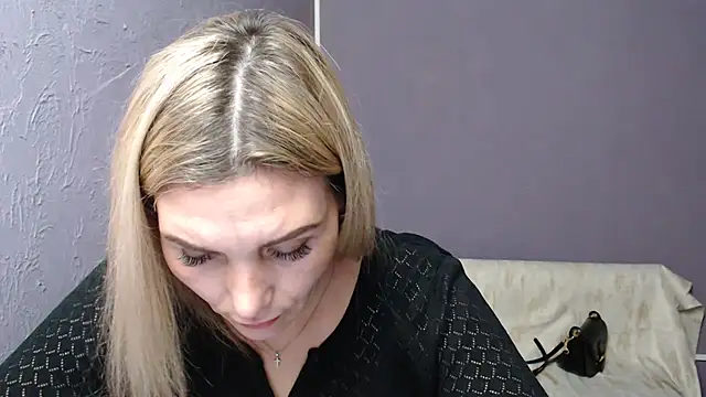  sexy lady online show from January 24, 2025, 4:39 pm