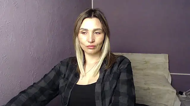 Snapshot of _sexy_lady chatting on September 18, 2025, 1:35 pm sexy lady online show from September 18, 2025, 1:35 pm