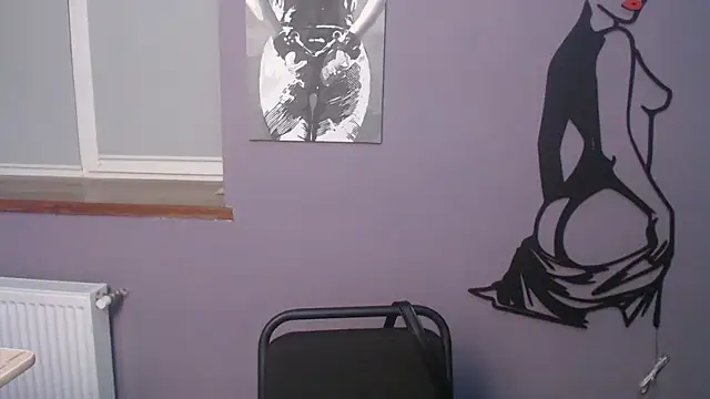  sexy lady online show from May 8, 2026, 12:21 pm
