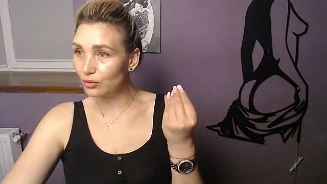  sexy lady online show from June 20, 2026, 2:20 pm