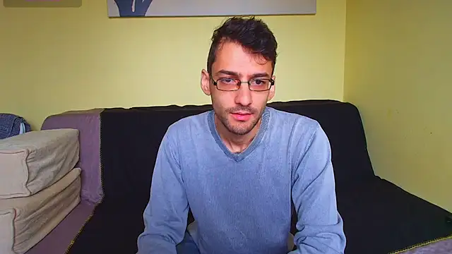 Snapshot of HungEddy chatting on October 8, 2025, 10:13 am HungEddy online show from October 8, 2025, 10:13 am