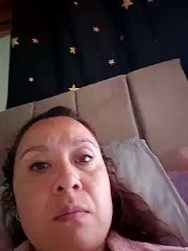Snapshot of RenataSexy_ chatting on June 18, 2026, 5:50 pm RenataSexy online show from June 18, 2026, 5:50 pm