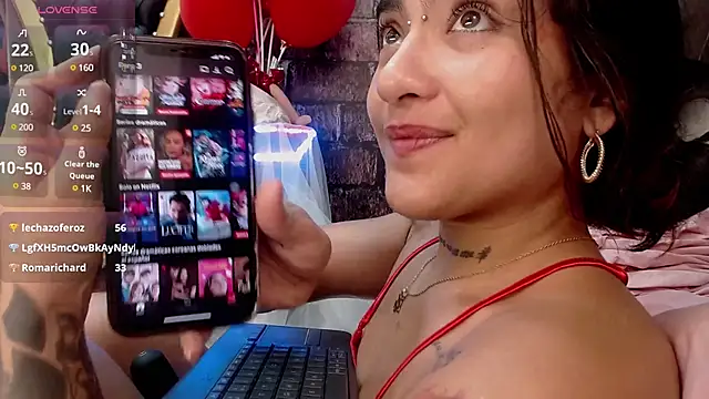 HelenaSwani online show from February 28, 2025, 9:23 pm