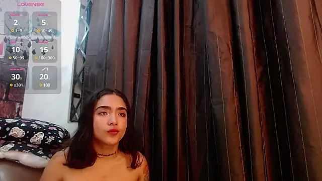 HelenaSwani online show from March 19, 2025, 11:50 am