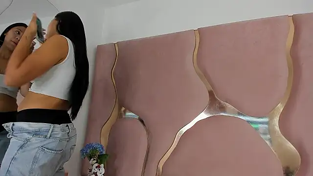 Snapshot of Sofia-candyht chatting on March 6, 2026, 8:27 pm Sofia-candyht online show from March 6, 2026, 8:27 pm