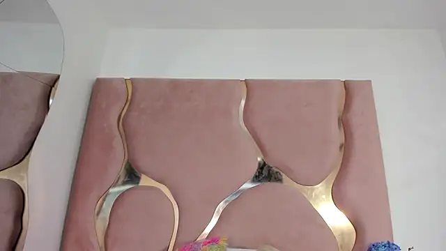 Sofia-candyht online show from April 26, 2026, 8:39 pm