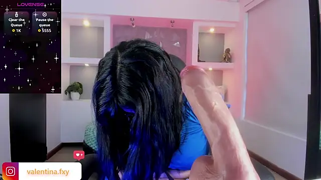 Gianna foxy online show from November 14, 2025, 9:35 pm