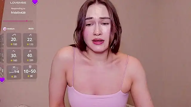 Snapshot of sleeeep_y chatting on December 3, 2024, 9:12 pm sleeeep y online show from December 3, 2024, 9:12 pm