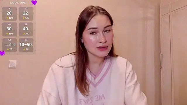 Snapshot of sleeeep_y chatting on January 22, 2025, 1:31 am sleeeep y online show from January 22, 2025, 1:31 am