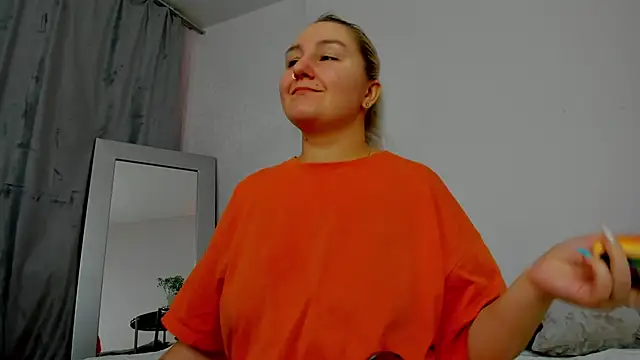 Debbie Taylor online show from December 9, 2024, 6:03 pm