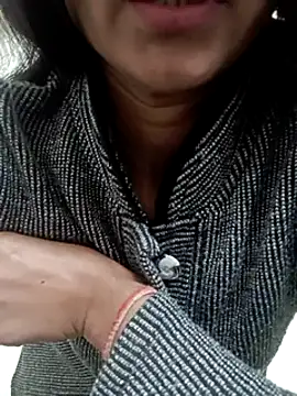 Snapshot of Rajni-Mehra chatting on January 27, 2025, 7:14 am Rajni-Mehra online show from January 27, 2025, 7:14 am