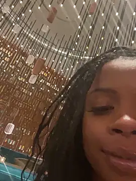 Snapshot of miamiworld chatting on December 5, 2024, 12:41 am miamiworld online show from December 5, 2024, 12:41 am