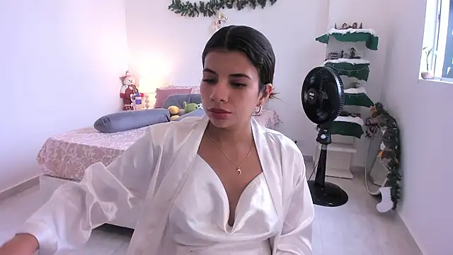 Snapshot of adop_me__ chatting on December 8, 2024, 12:19 pm adop me online show from December 8, 2024, 12:19 pm