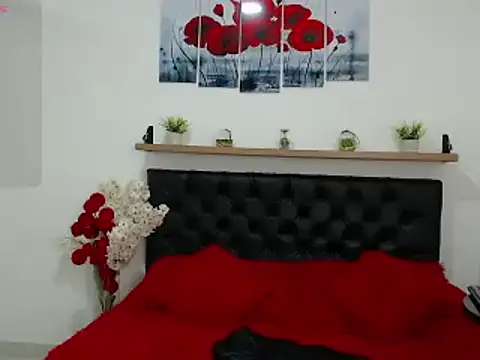 Snapshot of lily_f00x chatting on January 12, 2025, 5:13 am lily f00x online show from January 12, 2025, 5:13 am