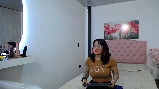 Snapshot of lily_f00x chatting on September 24, 2025, 7:50 pm lily f00x online show from September 24, 2025, 7:50 pm