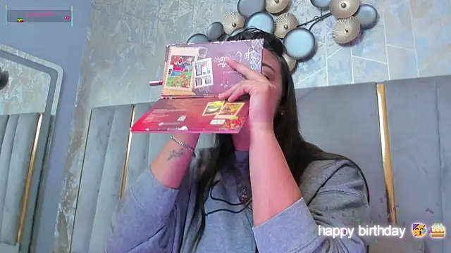 KimDevinne online show from January 7, 2026, 2:47 am