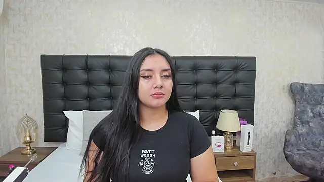 Snapshot of AmaliaDalton chatting on September 19, 2025, 11:22 am AmaliaDalton online show from September 19, 2025, 11:22 am