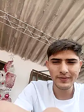 PhilipRich online show from December 17, 2025, 3:40 pm