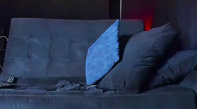 Sam clarck online show from December 11, 2024, 2:09 am