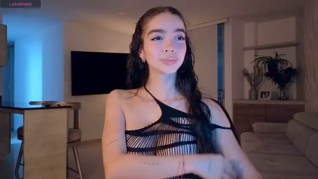 Snapshot of Siny_Moore chatting on March 26, 2026, 12:50 am Siny Moore online show from March 26, 2026, 12:50 am