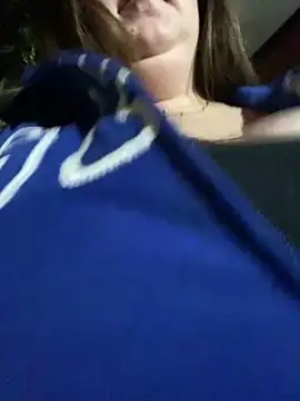 Snapshot of Chloee_ep chatting on January 22, 2025, 12:27 am Chloee ep online show from January 22, 2025, 12:27 am