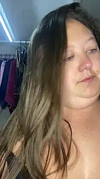 Chloee ep online show from June 10, 2026, 3:18 am
