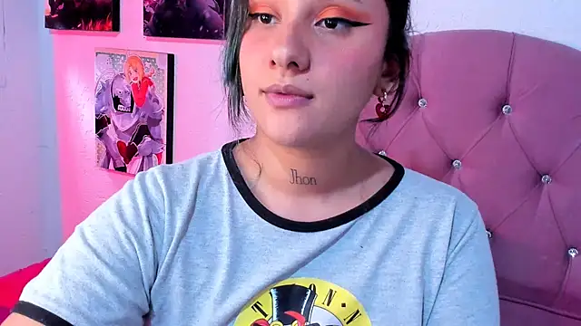 Mila nixon02 online show from December 13, 2025, 7:53 pm