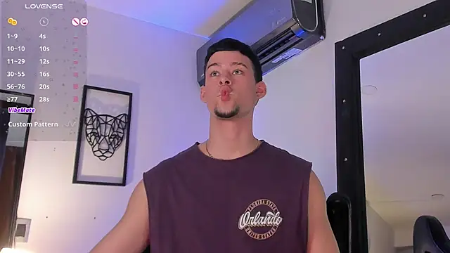 JadeSmiith  online show from March 15, 2025, 10:22 pm