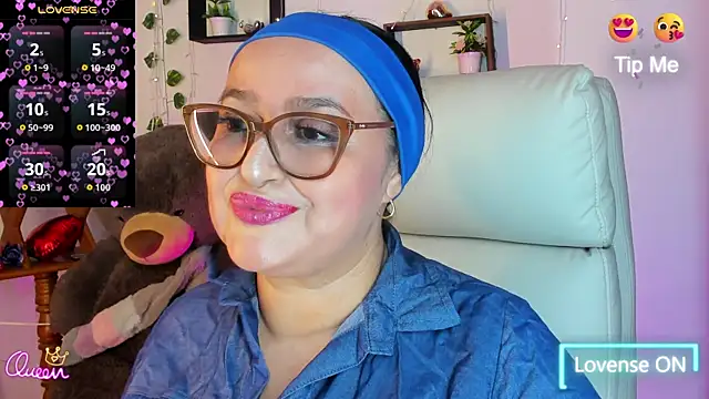 Gia Nahomi online show from May 8, 2026, 10:37 pm