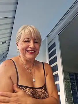 almaluna7 online show from March 23, 2026, 10:36 pm