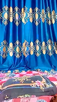 Hot Maleka online show from February 6, 2025, 2:33 am