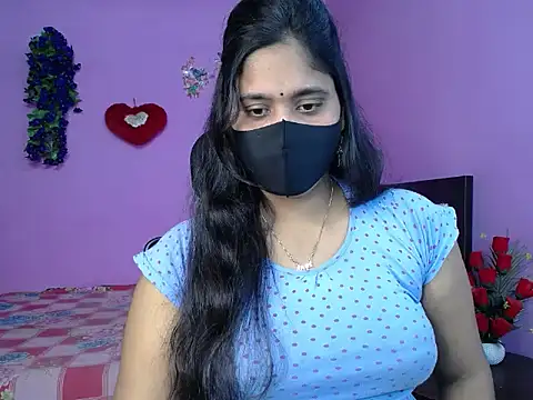 Hot Maleka online show from April 29, 2026, 5:30 pm