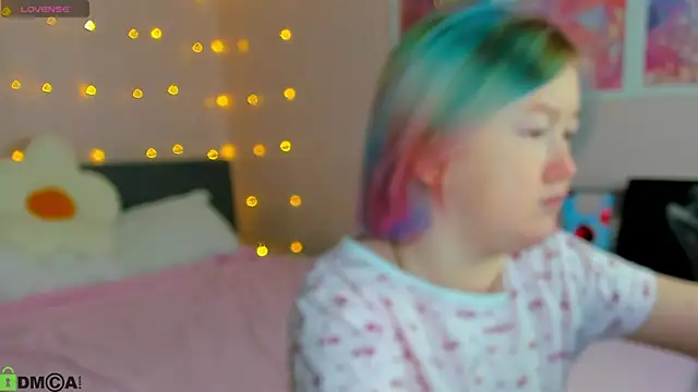 Sara Robinson online show from January 19, 2026, 2:59 am