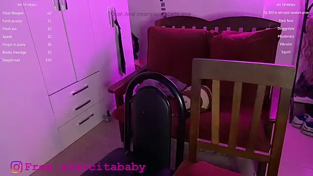 Snapshot of Seebohm1111 chatting on October 11, 2025, 10:30 pm Seebohm1111 online show from October 11, 2025, 10:30 pm