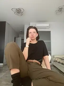 Snapshot of Take_Me_Awayy chatting on February 7, 2025, 8:44 am Take Me Awayy online show from February 7, 2025, 8:44 am