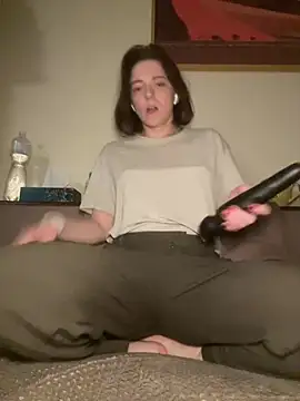Snapshot of Take_Me_Awayy chatting on February 23, 2025, 7:17 pm Take Me Awayy online show from February 23, 2025, 7:17 pm