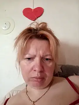 Lauri scherri online show from November 29, 2025, 11:02 am