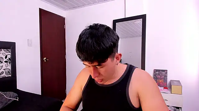 Snapshot of setsuna10 chatting on January 14, 2025, 8:48 pm setsuna10 online show from January 14, 2025, 8:48 pm