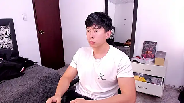 Snapshot of setsuna10 chatting on February 3, 2025, 8:46 pm setsuna10 online show from February 3, 2025, 8:46 pm