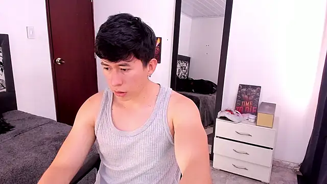 Snapshot of setsuna10 chatting on February 5, 2025, 8:14 pm setsuna10 online show from February 5, 2025, 8:14 pm