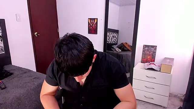 Snapshot of setsuna10 chatting on February 7, 2025, 9:26 pm setsuna10 online show from February 7, 2025, 9:26 pm