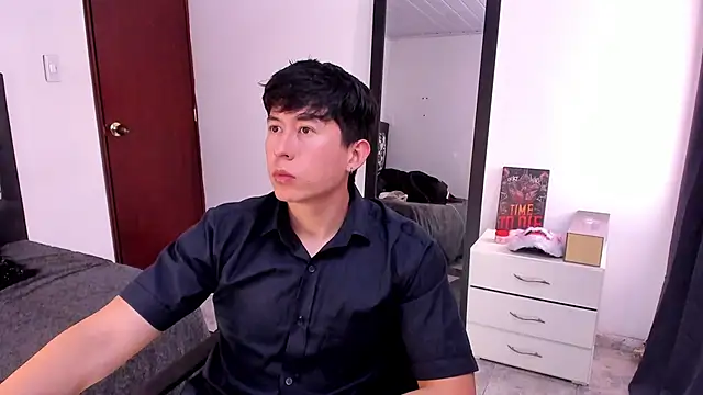 Snapshot of setsuna10 chatting on February 12, 2025, 7:24 pm setsuna10 online show from February 12, 2025, 7:24 pm