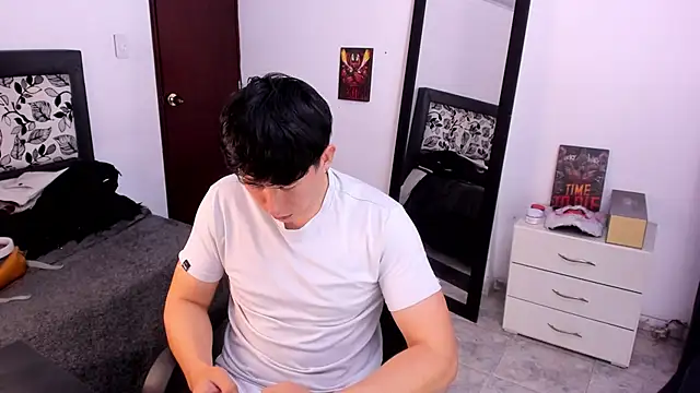 Snapshot of setsuna10 chatting on March 17, 2025, 11:21 pm setsuna10 online show from March 17, 2025, 11:21 pm