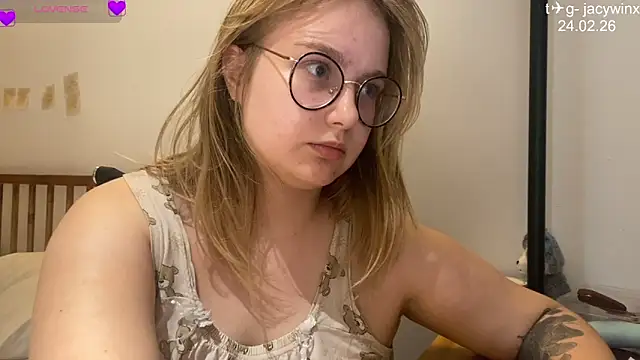 JacyWinslat online show from February 24, 2026, 5:55 pm