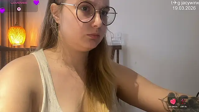 JacyWinslat online show from March 19, 2026, 11:03 am