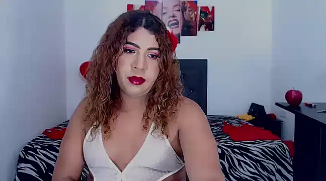 stefidolllatina online show from February 15, 2025, 1:31 am