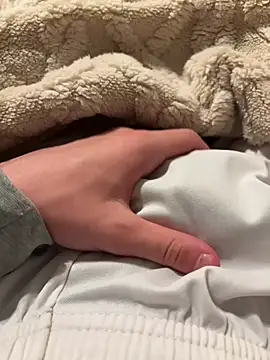 Snapshot of paolone79037 chatting on March 2, 2026, 10:16 pm paolone79037 online show from March 2, 2026, 10:16 pm