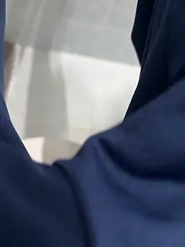 Snapshot of paolone79037 chatting on March 9, 2026, 6:01 pm paolone79037 online show from March 9, 2026, 6:01 pm