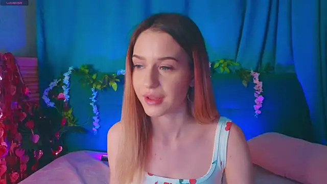 AlinaWalters online show from March 22, 2026, 8:34 pm