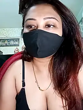 Cute-mona online show from December 28, 2024, 7:33 pm